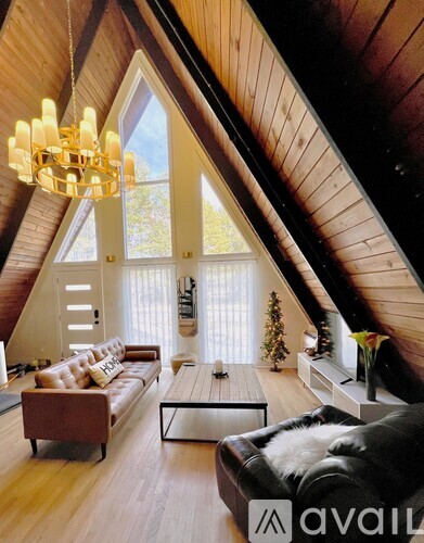 1405 Manns Chapel Rd 2 Beds Single Family Home for Rent - Photo gallery 2