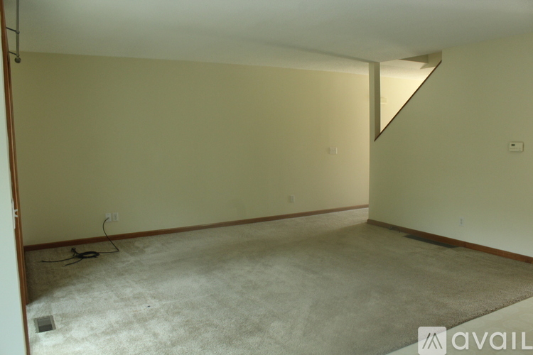 Loretta Lane 3 Beds Condo for Rent - Photo gallery 2