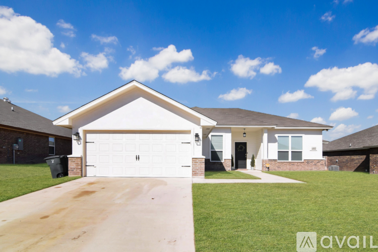 6409 Alabaster Dr 3 Beds Single Family Home for Rent - Photo gallery 1