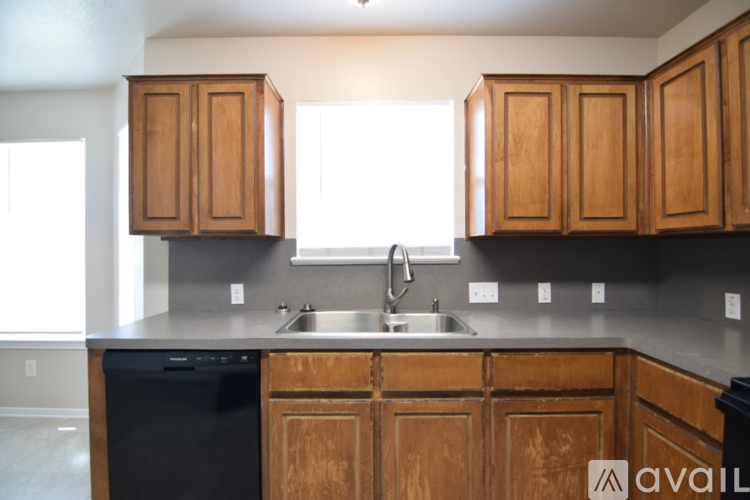 3507 Doffy Dr 4 Beds Single Family Home for Rent - Photo gallery 4