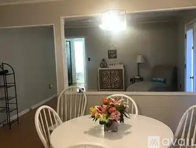 5607 Cherokee Road 3 Beds Single Family Home for Rent - Photo gallery 3