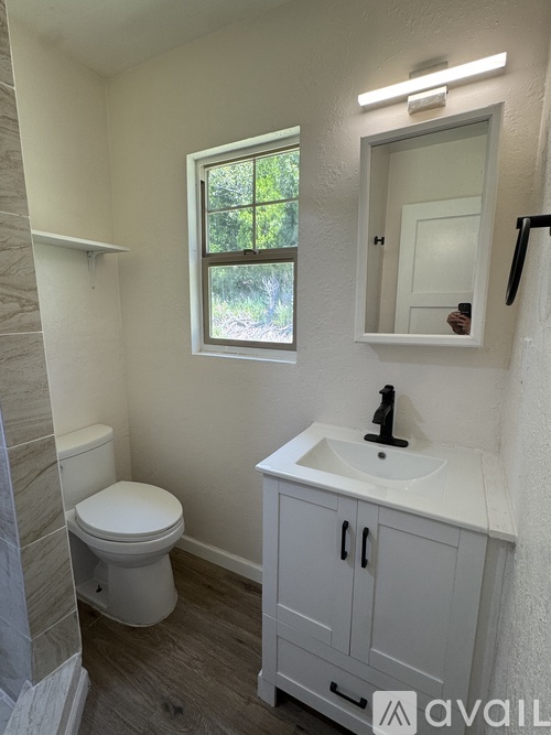 550 Shastina Drive 1 Apartment for Rent - Photo gallery 3