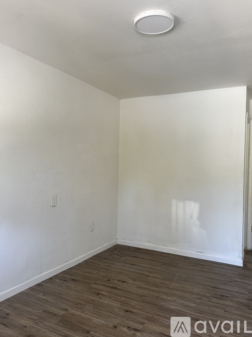 550 Shastina Drive 1 Apartment for Rent - Photo gallery 5