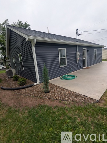 1105 Monroe Road 3 Beds Single Family Home for Rent - Photo gallery 3