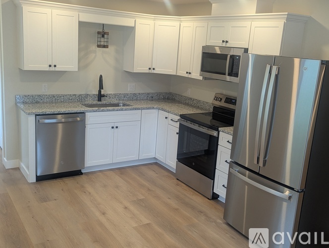 1105 Monroe Road 3 Beds Single Family Home for Rent - Photo gallery 4