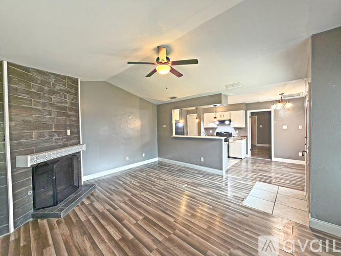14431 Woods Hole Dr 2 Beds Single Family Home for Rent - Photo gallery 5