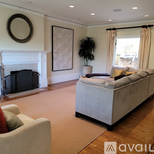 1056 Ardmore Avenue 4 Beds Single Family Home for Rent - Photo gallery 4