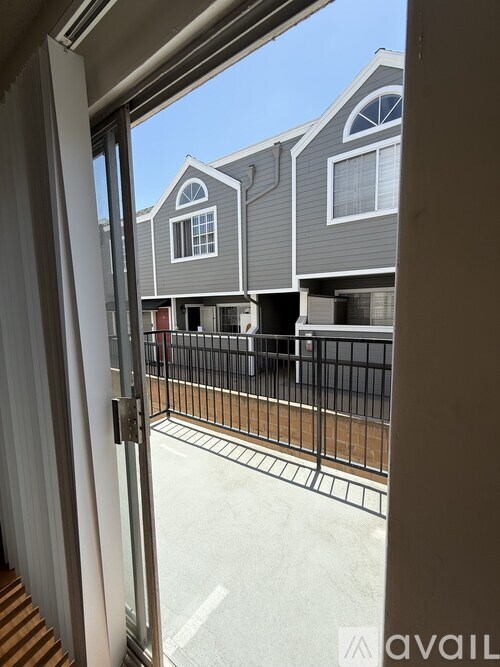 615 East Magnolia Boulevard 2 Beds Apartment for Rent - Photo gallery 4