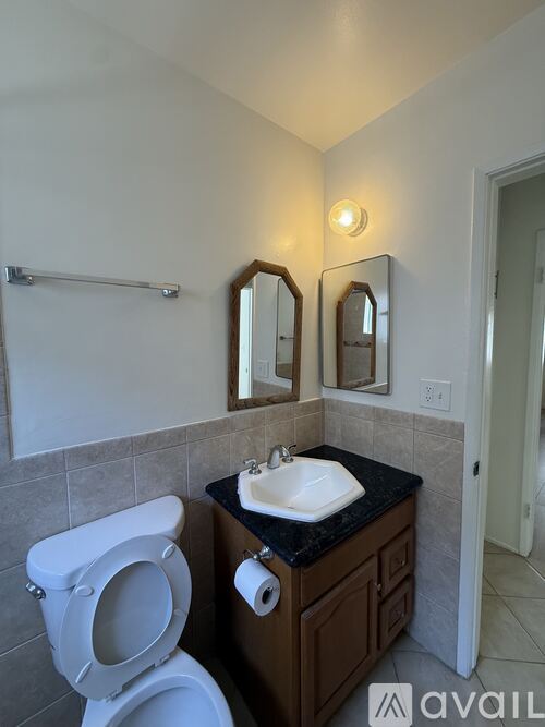 615 East Magnolia Boulevard 1 Apartment for Rent - Photo gallery 2