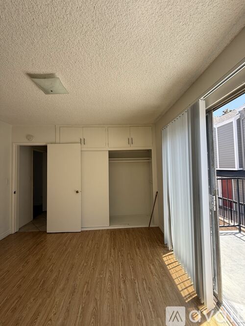 615 East Magnolia Boulevard 1 Apartment for Rent - Photo gallery 3