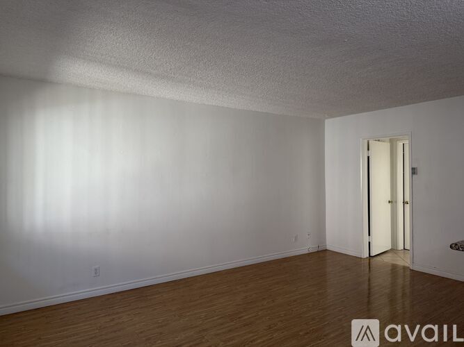 615 East Magnolia Boulevard 1 Apartment for Rent - Photo gallery 4