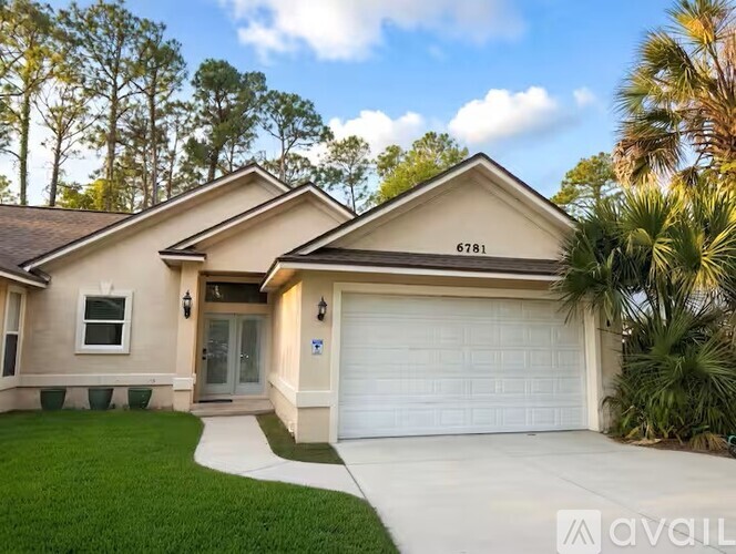 6781 Veronica Court 3 Beds Single Family Home for Rent - Photo gallery 1