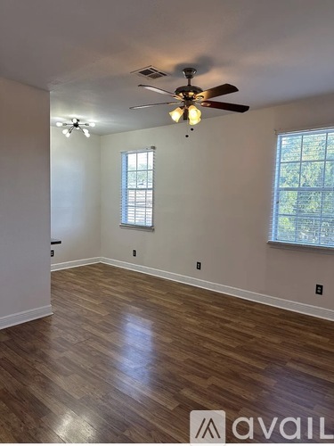 4501 South Prieur Street 2 Beds Apartment for Rent - Photo gallery 2