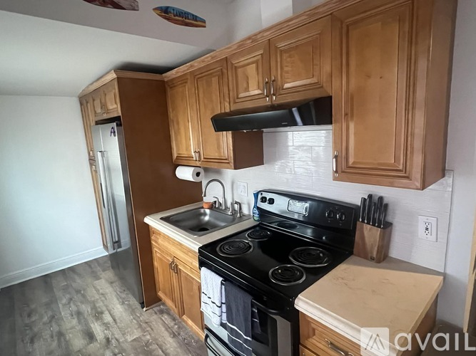 516 NE 4th St 1 Single Family Home for Rent - Photo gallery 2