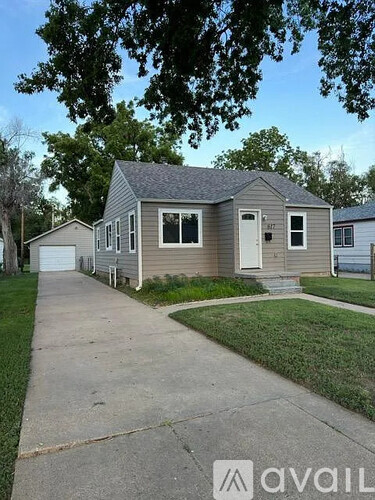 617 Montrose St 2 Beds Single Family Home for Rent - Photo gallery 2
