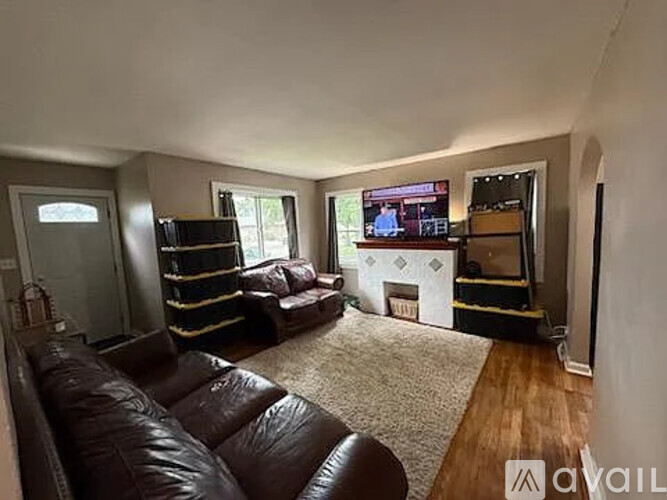 617 Montrose St 2 Beds Single Family Home for Rent - Photo gallery 5