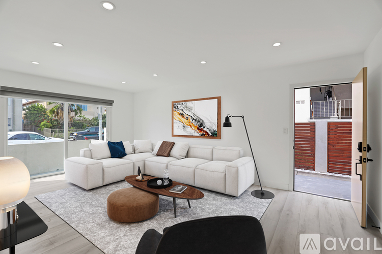 2034 S Garth Ave 3 Beds Apartment for Rent - Photo gallery 3