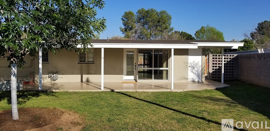 5534 North 19th Street 3 Beds Single Family Home for Rent - Photo gallery 2
