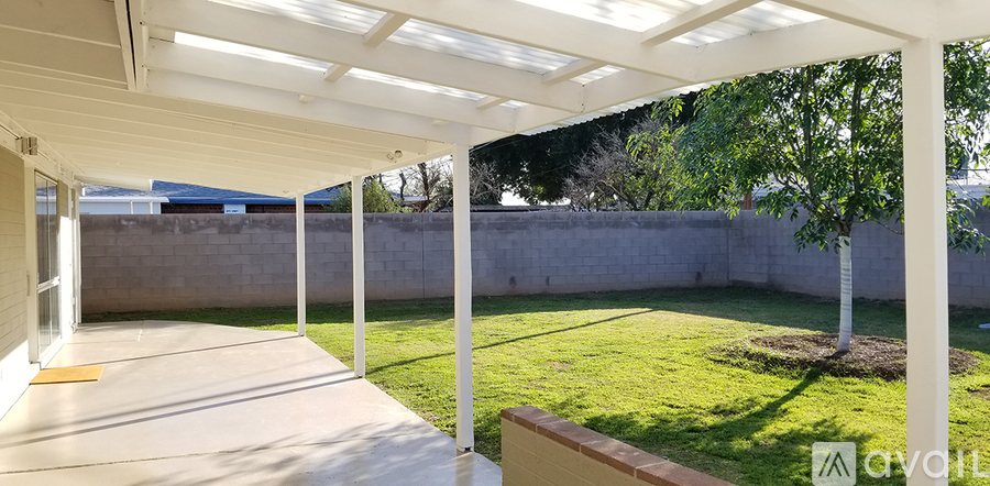 5534 North 19th Street 3 Beds Single Family Home for Rent - Photo gallery 5
