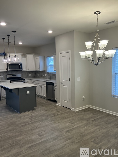 506 Purple Finch Road 4 Beds Single Family Home for Rent - Photo gallery 5