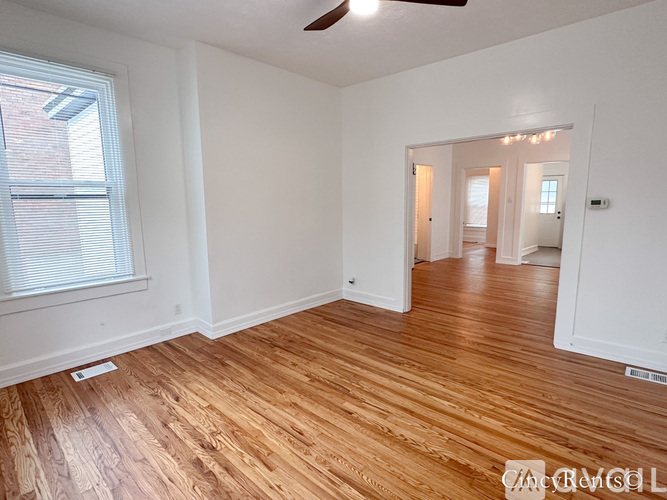 3715 Woodland Ave 2 Beds Single Family Home for Rent - Photo gallery 5