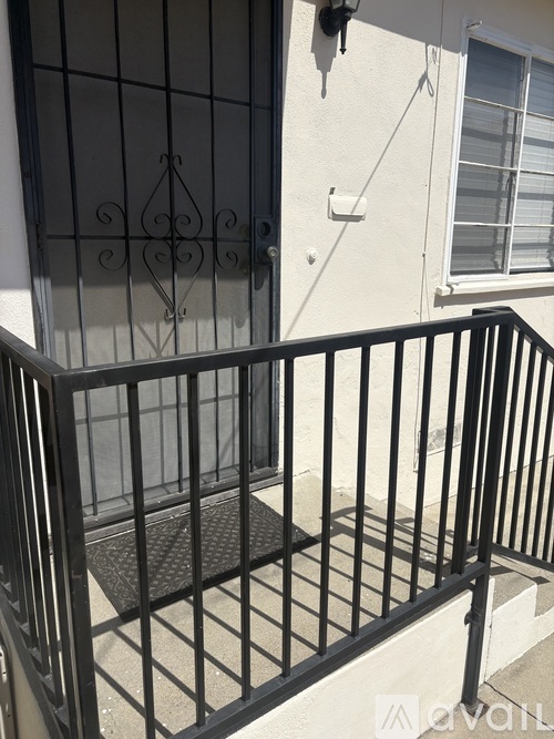 608 East Windsor Road 1 Apartment for Rent - Photo gallery 2