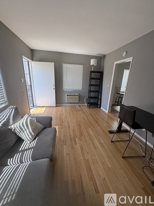 608 East Windsor Road 1 Apartment for Rent - Photo gallery 4