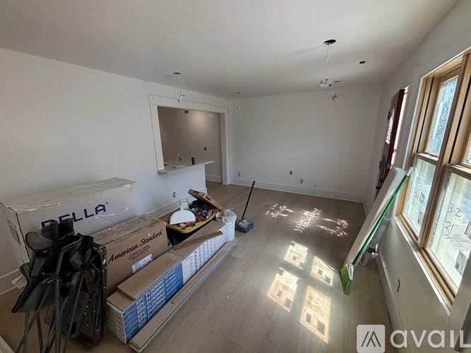 3011 E 5th St 2 Beds Single Family Home for Rent - Photo gallery 3