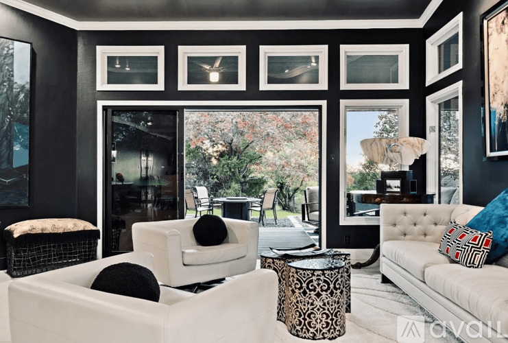 303 Golf Crest Lane 3 Beds Single Family Home for Rent - Photo gallery 1