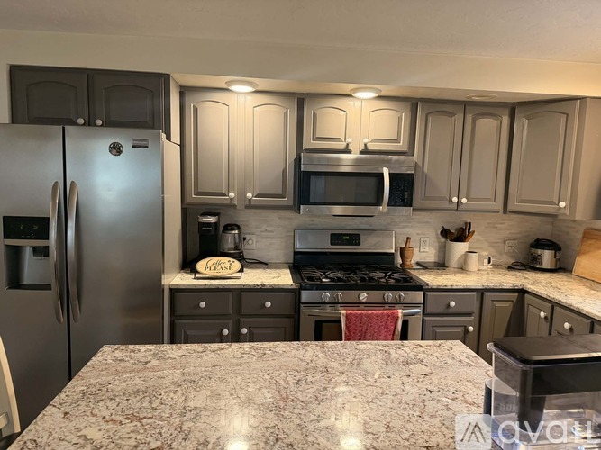 58 Farrar Avenue 3 Beds Single Family Home for Rent - Photo gallery 5