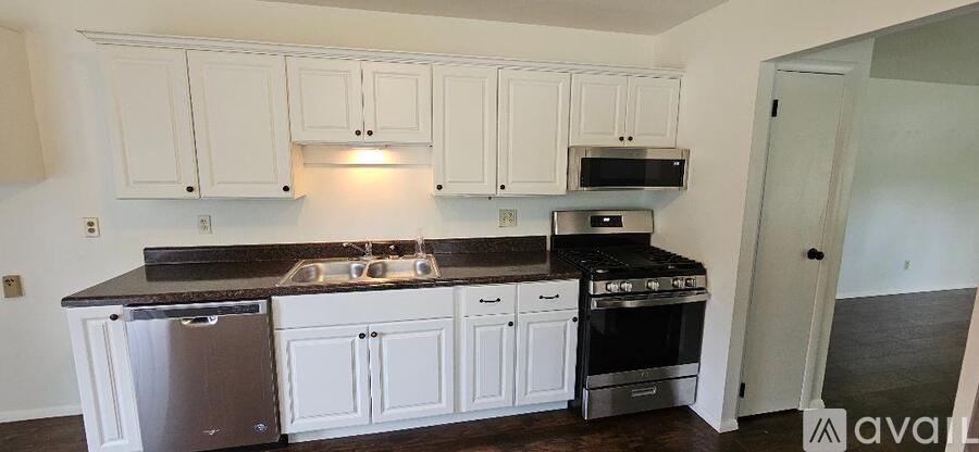 1101 W Madison St 3 Beds Single Family Home for Rent - Photo gallery 5