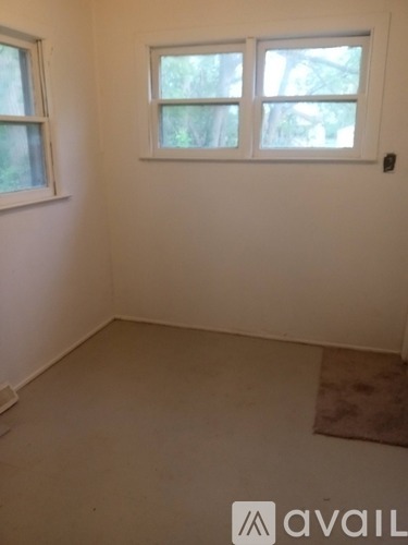 442 Central Avenue 2 Beds Single Family Home for Rent - Photo gallery 1