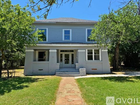 1106 Burnett St 3 Beds Apartment for Rent