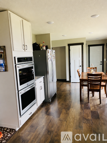 206 South 7th Street 2 Beds Single Family Home for Rent - Photo gallery 3