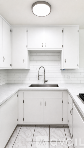 716 Glenway Drive 3 Beds Apartment for Rent - Photo gallery 4