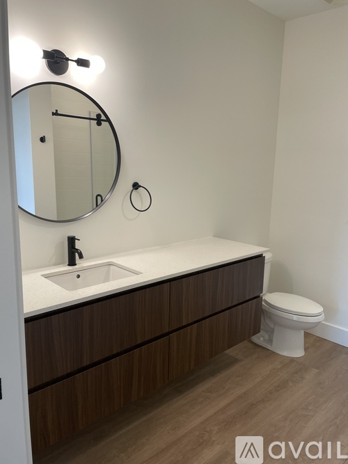 2506 W Colfax Ave 1 Apartment for Rent - Photo gallery 2