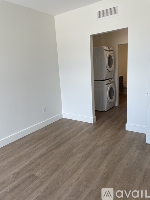 2506 W Colfax Ave 1 Apartment for Rent - Photo gallery 5