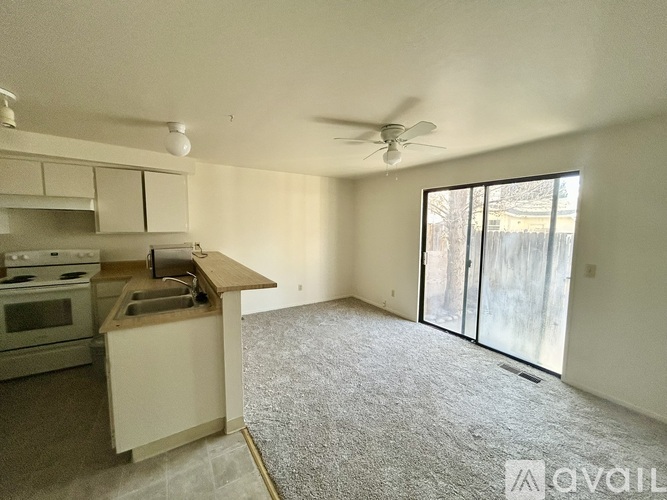 1476 Hussman Ave 2 Beds Townhouse for Rent - Photo gallery 2