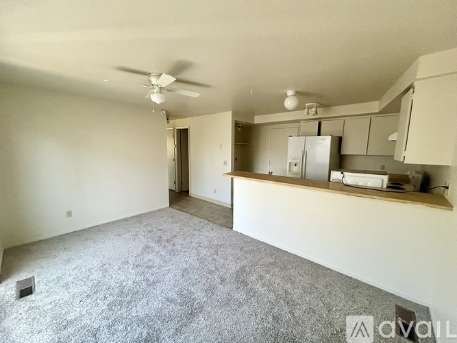 1476 Hussman Ave 2 Beds Townhouse for Rent - Photo gallery 3