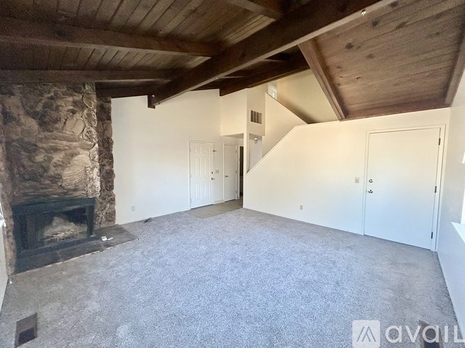 1476 Hussman Ave 2 Beds Townhouse for Rent - Photo gallery 5