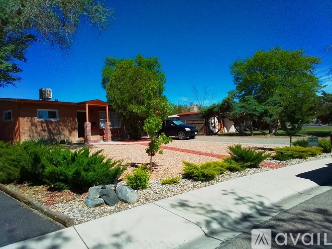 1615 North 20th Street 1 Townhouse for Rent - Photo gallery 1
