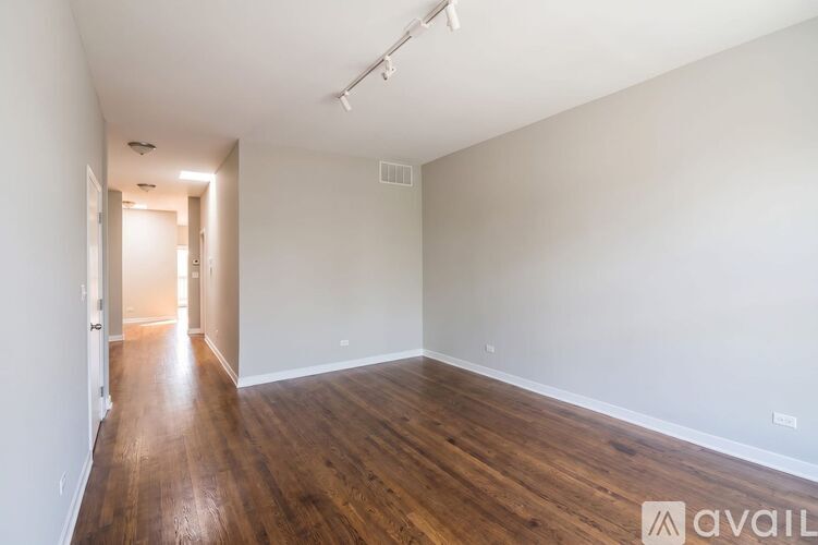 4200 N Milwaukee Ave 2 Beds Apartment for Rent - Photo gallery 3