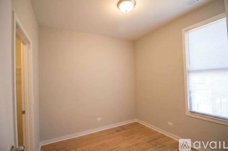 4200 N Milwaukee Ave 2 Beds Apartment for Rent - Photo gallery 4