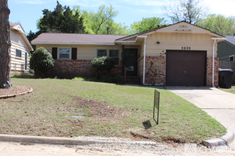 3828 NW 29th St 2 Beds Single Family Home for Rent - Photo gallery 1