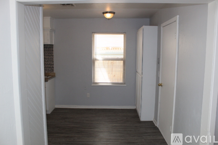 3828 NW 29th St 2 Beds Single Family Home for Rent - Photo gallery 4