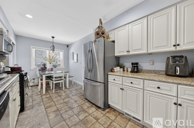 184 Alva Street 2 Beds Apartment for Rent - Photo gallery 1