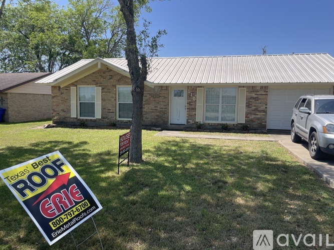 110 Lakeside Dr 3 Beds Single Family Home for Rent - Photo gallery 2