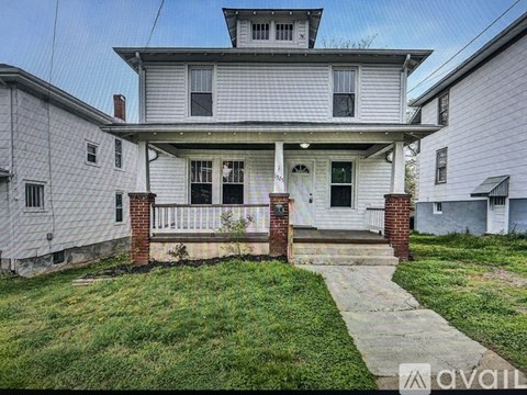 7Th Street Southwest 4 Beds Apartment for Rent