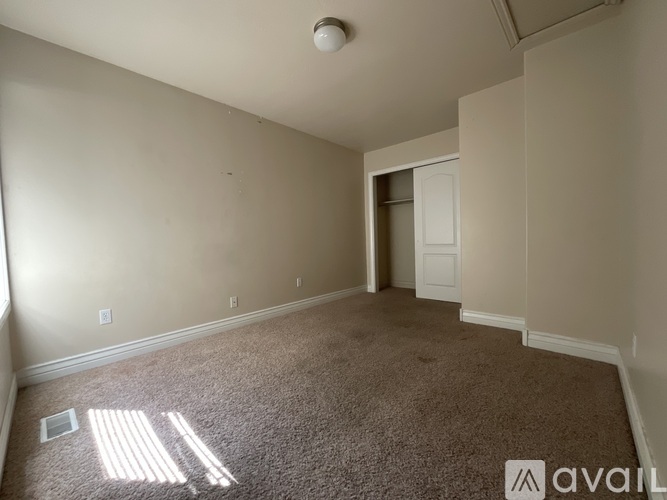 1077 E 390 N 3 Beds Townhouse for Rent - Photo gallery 5