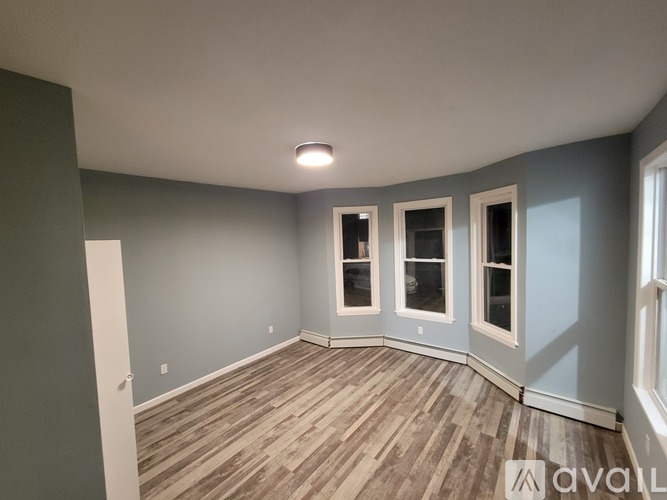 47 Williams Street 3 Beds Apartment for Rent - Photo gallery 1